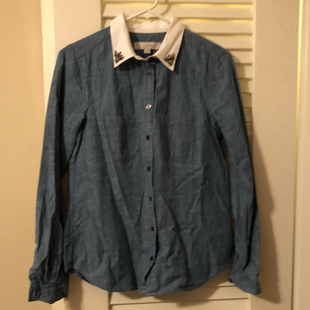 LOFT denim blouse with detailed white collar -  XS